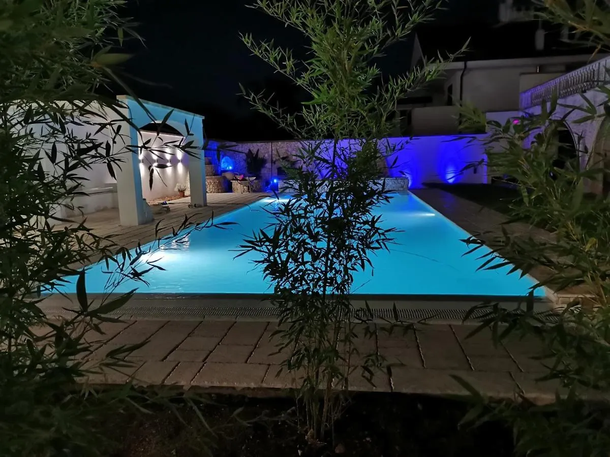 Appartamenti Villa Sabina Lecce 0*,