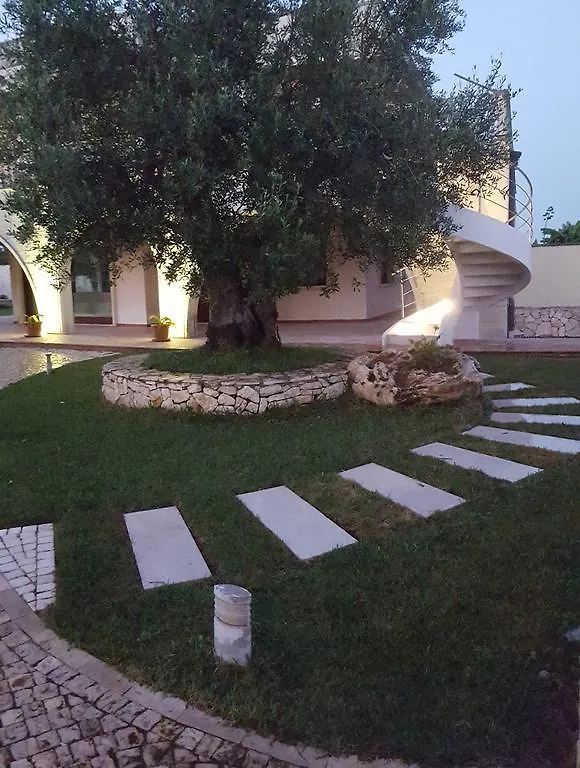 Appartamenti Villa Sabina Lecce 0*,